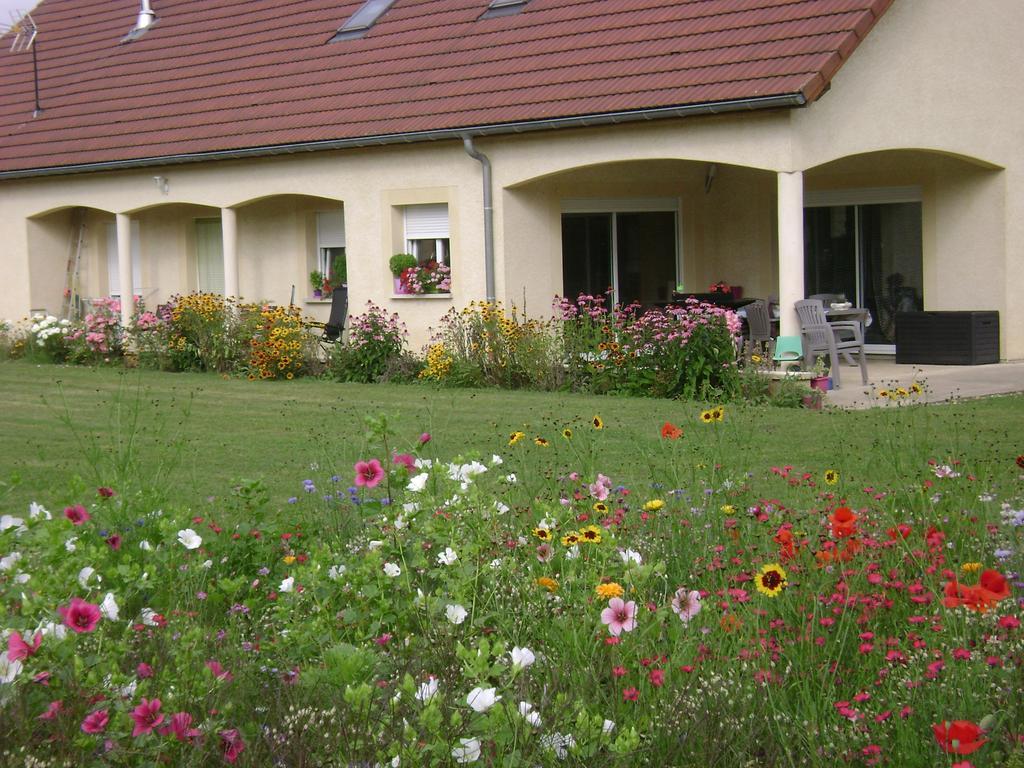 La Ferme De La Velle Bed and Breakfast La Neuvelle-lès-Scey Εξωτερικό φωτογραφία